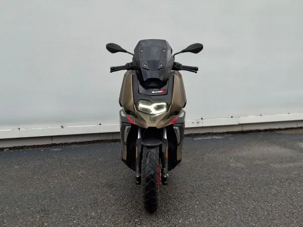 m_img_100_1877_19161