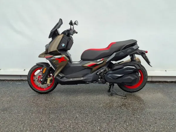 m_img_100_1877_19167